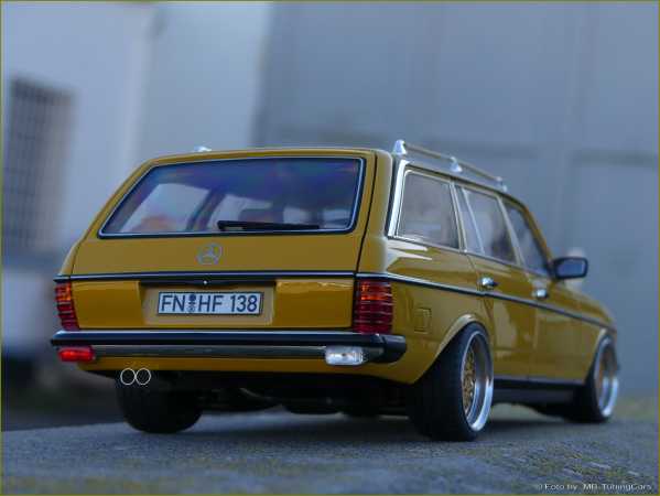 1:18 Mercedes-Benz 200 Kombi S123 123 T-Modell 1982